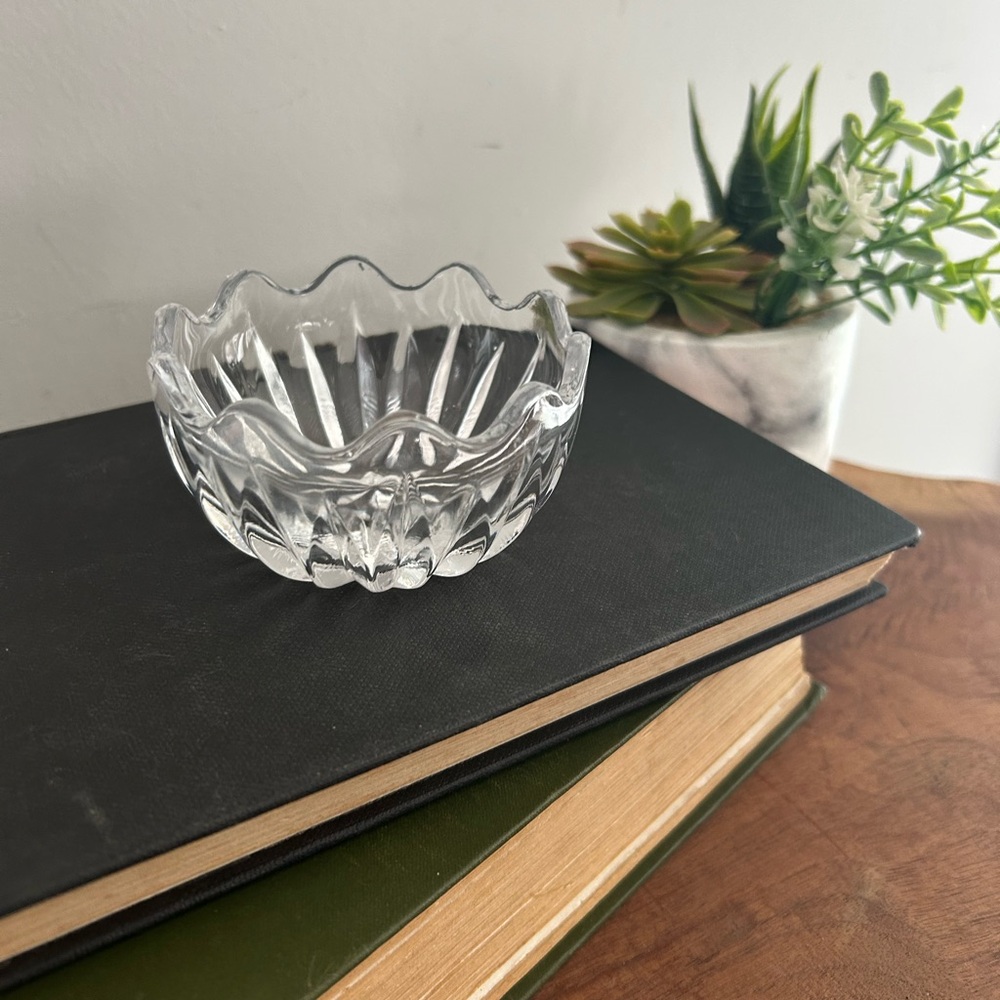 Princess House Highlights Mini clear crystal Sugar Bowl or jewelry dish